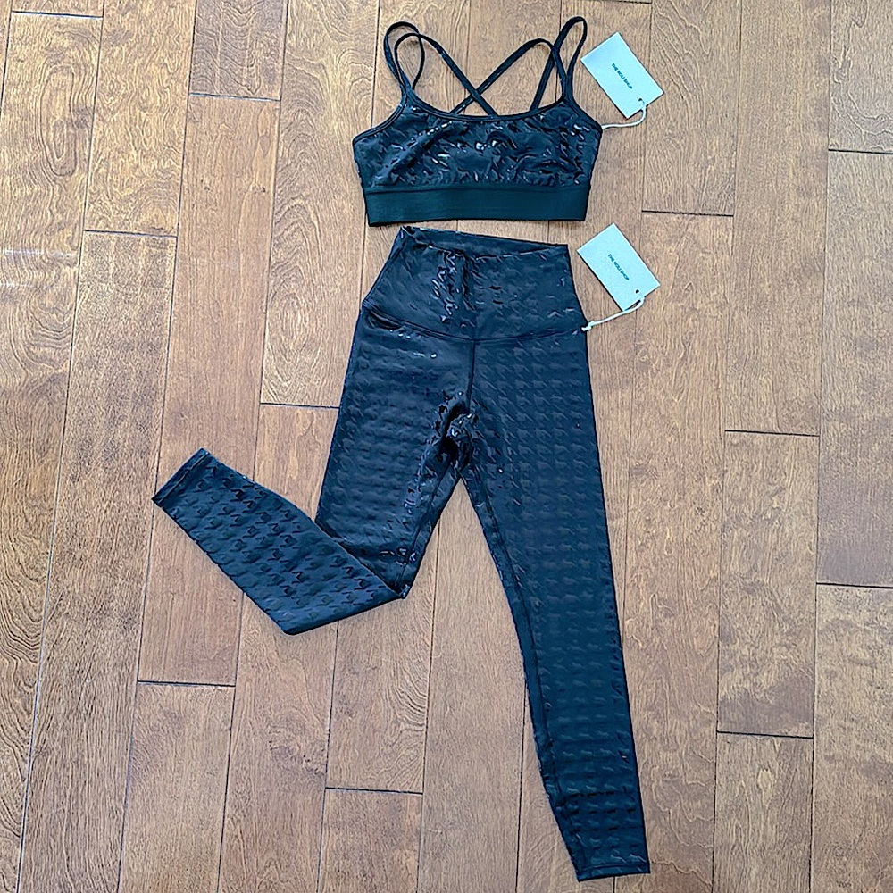 The Noli Shop Legging & Bra Set